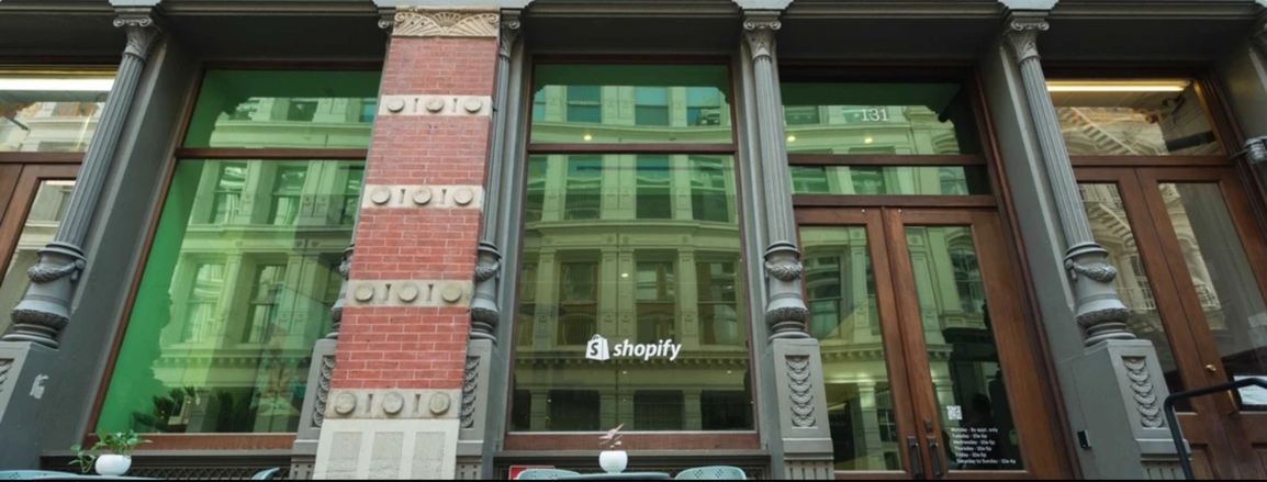  Shopify New York, Tempat Para Pengusaha Bertemu, Saling Menyapa dan Berkolaborasi