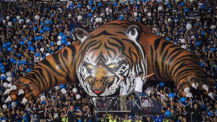  5 Klub Bola Indonesia Terfavorit dengan Fans Garis Keras