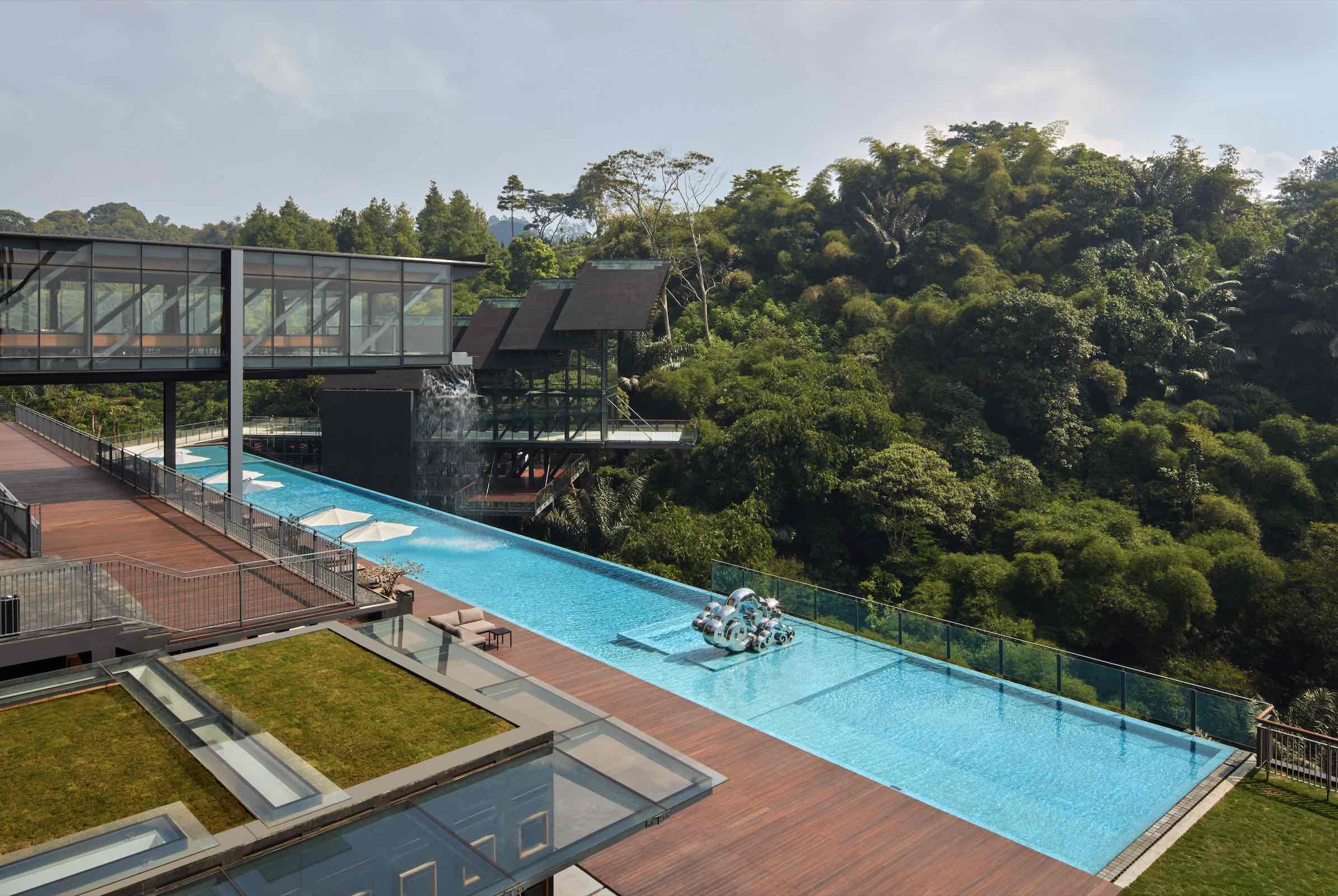  Rekomendasi Hotel yang Baru, Unik dan Menarik di Bandung