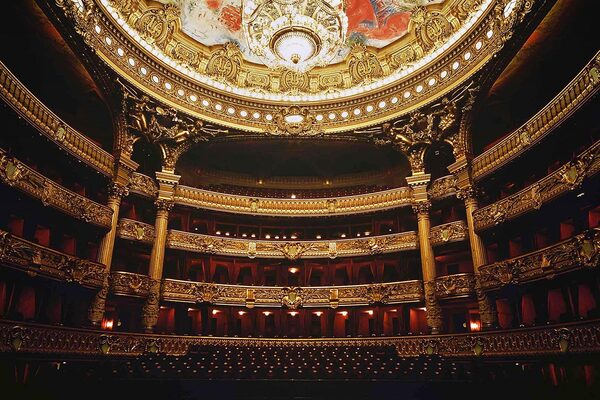  Dari Paris Sampai Amazon: Deretan Gedung Opera Terbaik di Dunia